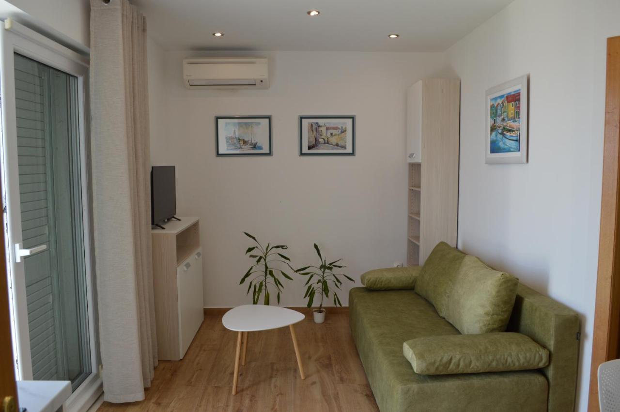 Apartments Spilan Mlini Bagian luar foto