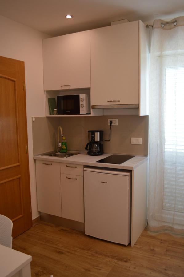 Apartments Spilan Mlini Bagian luar foto